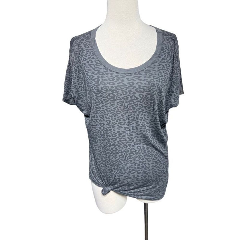 Splendid Short Sleeve Animal Print Pullover T Shirt Size Small